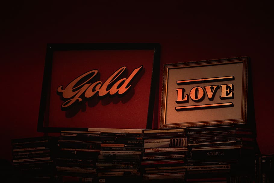 Gold and Love Posters With Frames, art, commerce, conceptual HD wallpaper