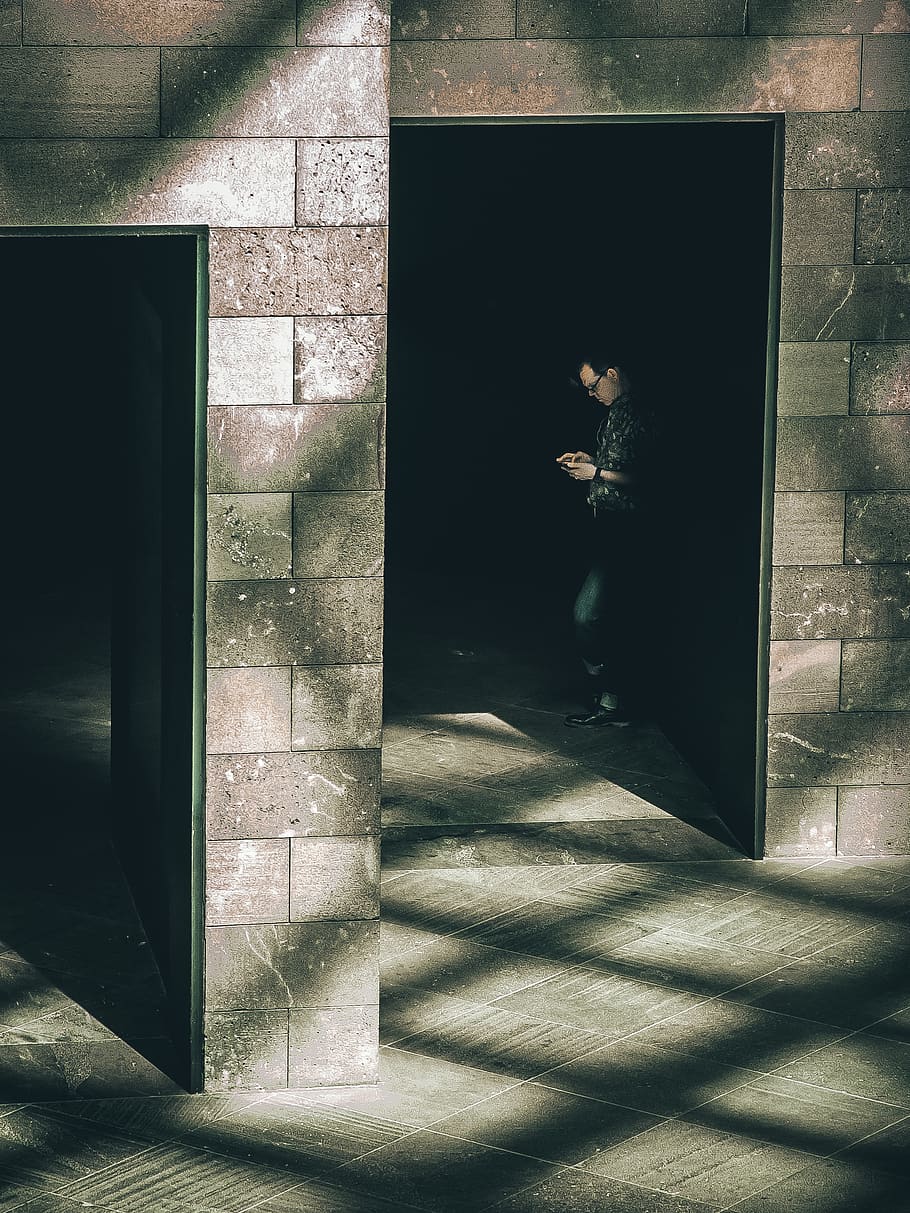 architecture, building, structure, dark, window, people, man HD wallpaper