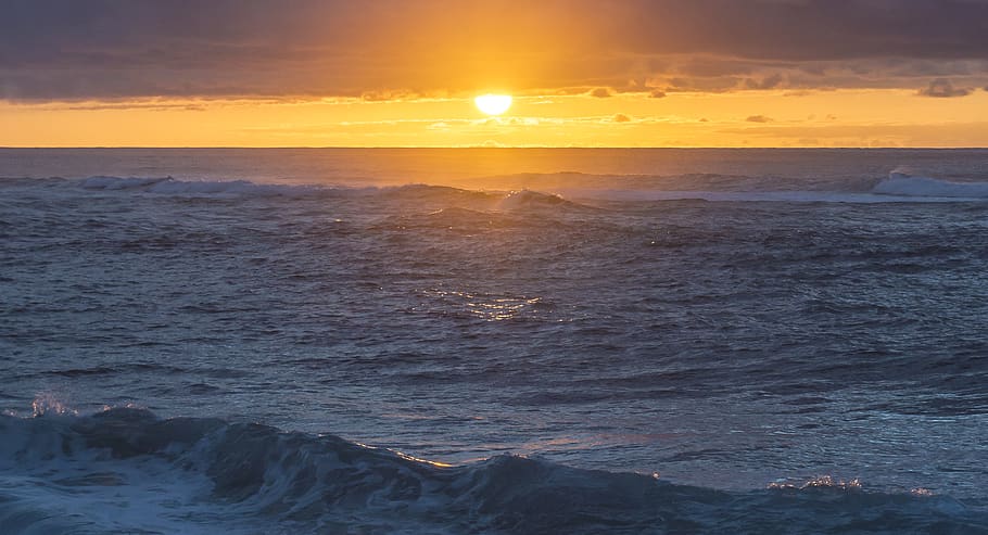 ocean, waves, water, sunset, clouds, sky, sea, beauty in nature HD wallpaper