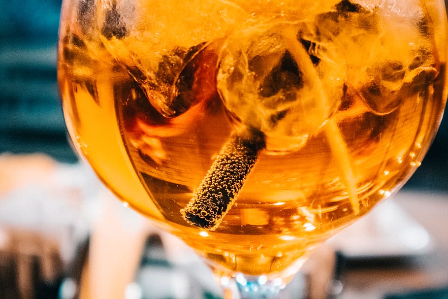 Close Up Photography of Orange Sphere, alcohol, beverage, blur HD wallpaper