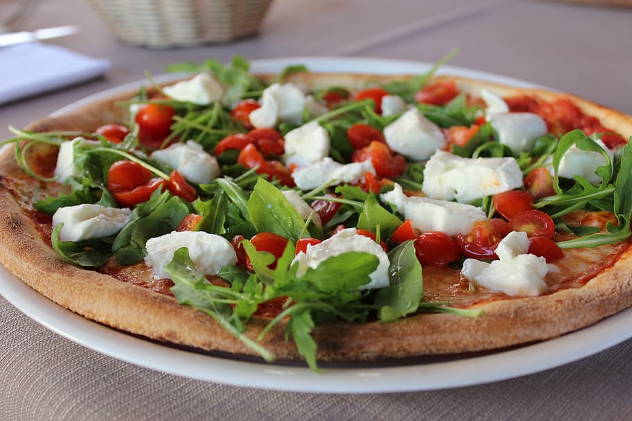 pizza, italy, mozarella, basil, dough, italian, eat, delicious HD wallpaper