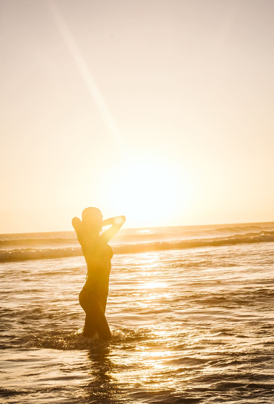 Silhouette Photo of Person on Beach, bright, calm, dawn, horizon HD wallpaper