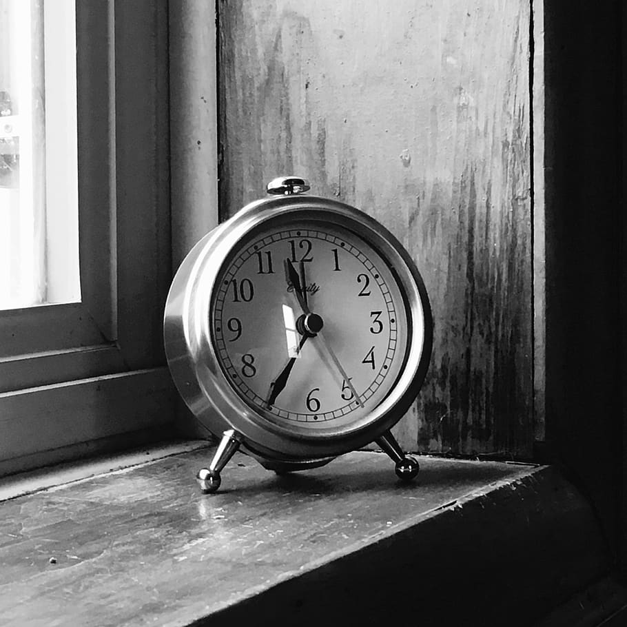 clock, vintage, black, office, watch, nostalgic, time, number HD wallpaper