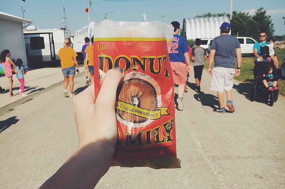 fair, county, local, indiana, midwest, summer, sky, doughnuts HD wallpaper