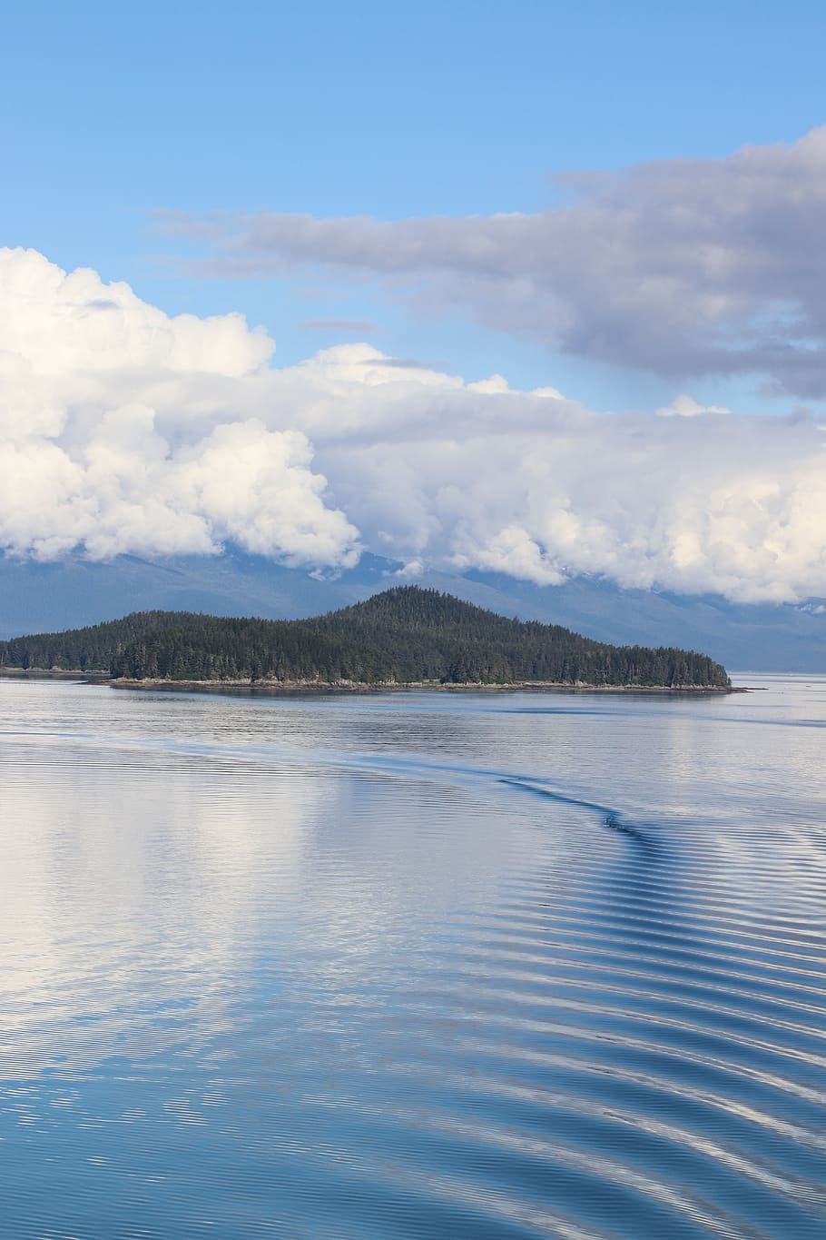 wake, ripples, island, clouds, blue, sky, alaska, water, beauty in nature HD wallpaper