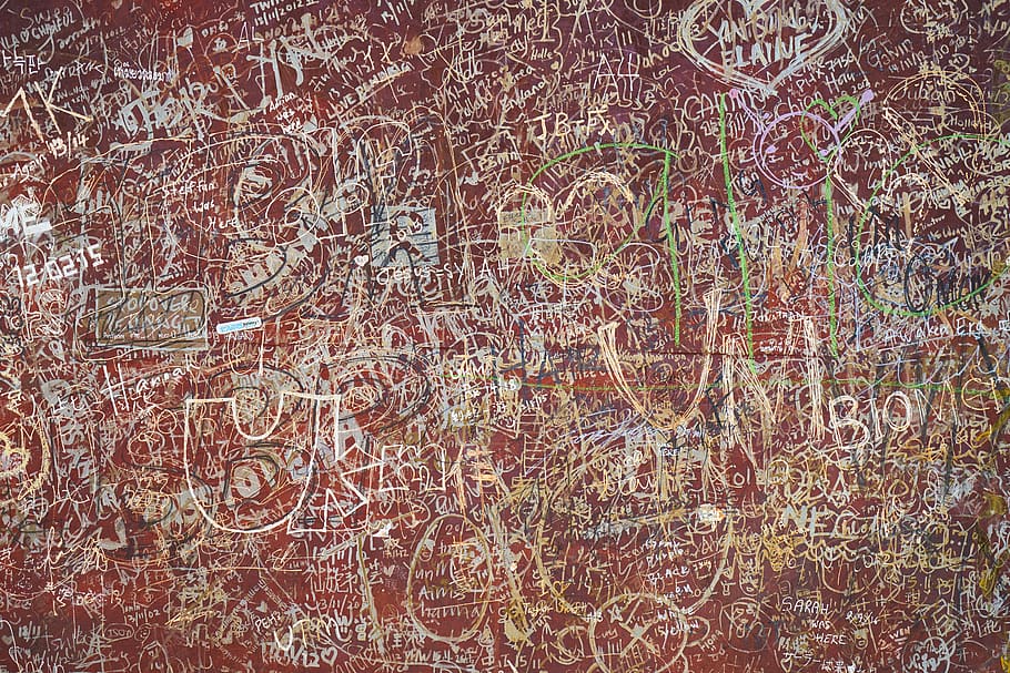 metal, article, figure, old, red, wall, daniel, dirty, souvenir HD wallpaper