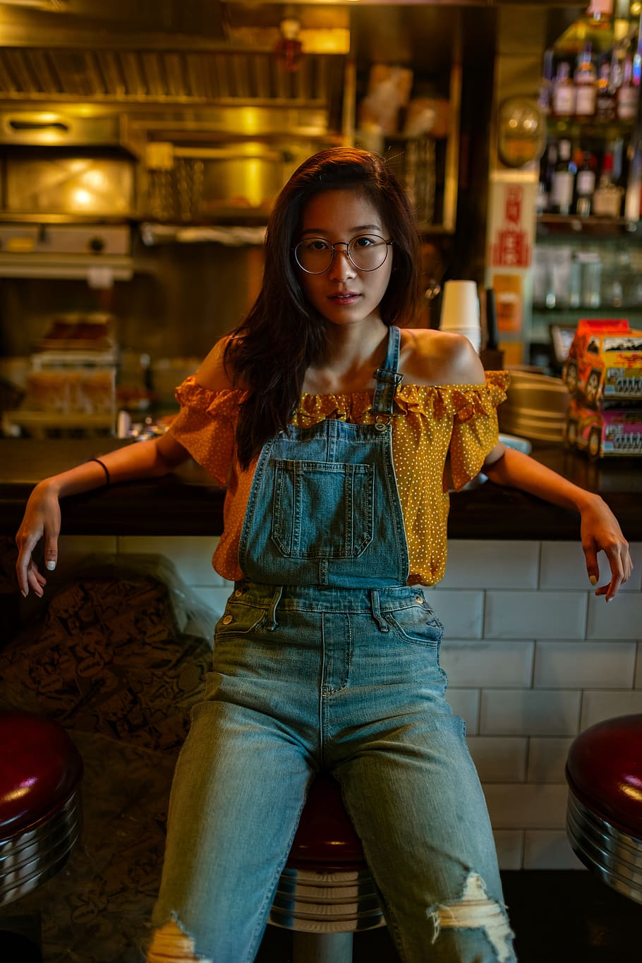 Woman Sitting on Stool Indoor, bar, casual, commerce, eyewear HD wallpaper