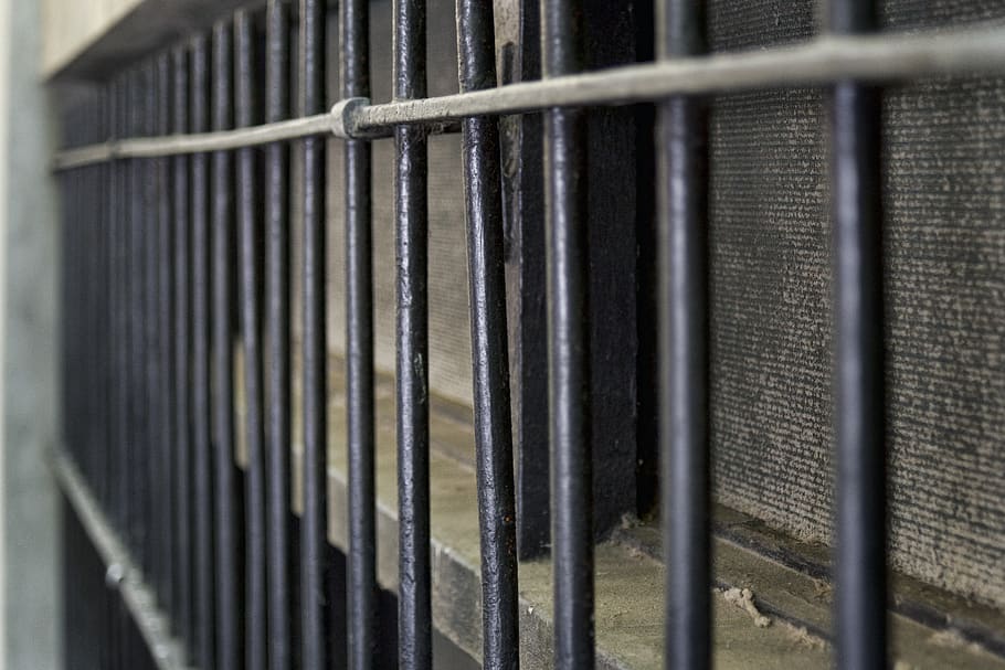 bars, bokeh, wroght iron, window bars, painted black, street HD wallpaper