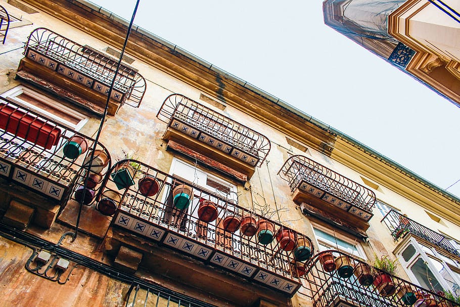 Plant Pots On Metal Balcony, architecture, balconies, building HD wallpaper