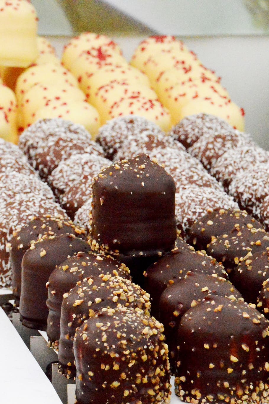 candy, treat, gluttony, sugar, confectionery, delight, power HD wallpaper