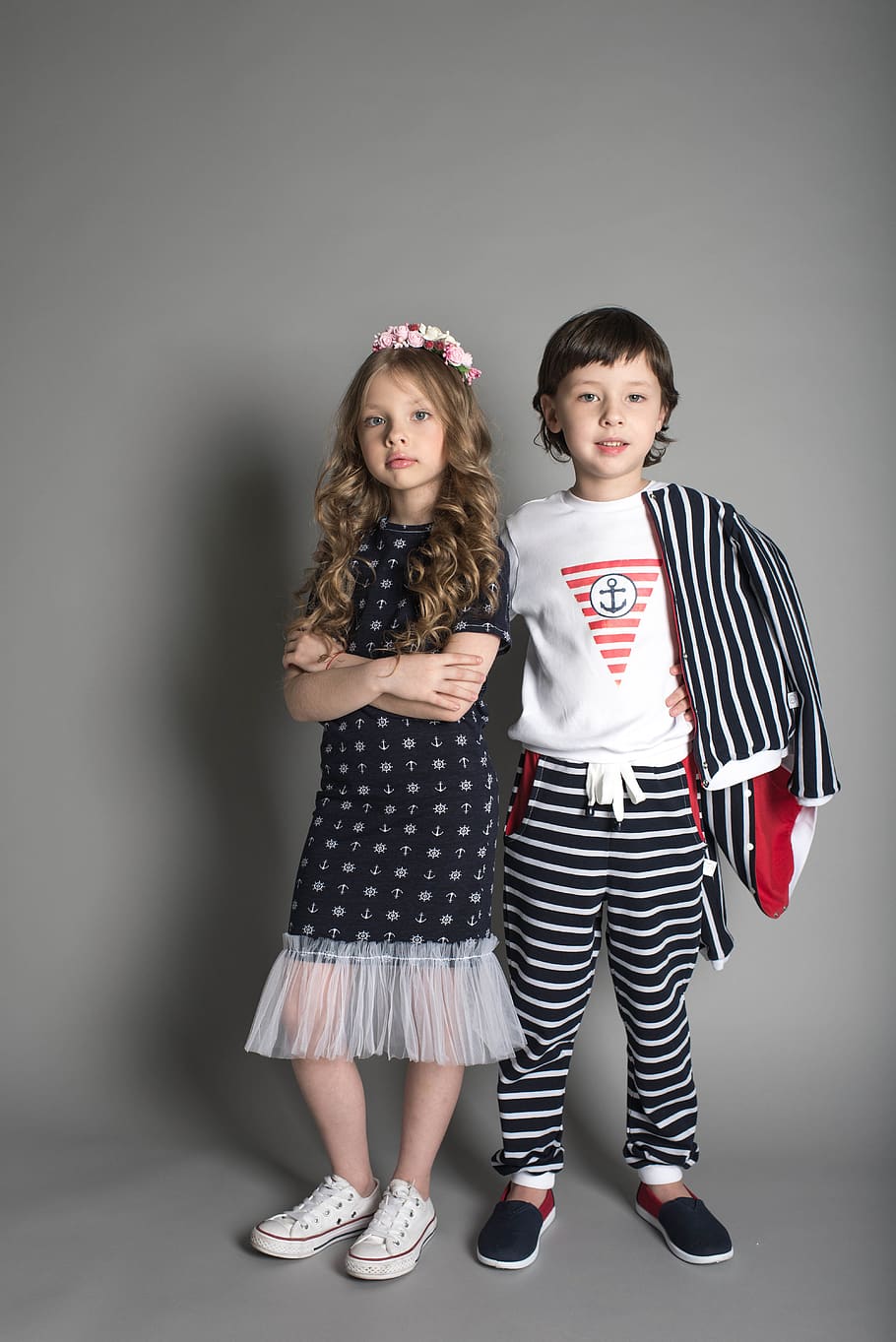 HD wallpaper: Boy and Girl Standing in Studio In Front of Grey Background,  children | Wallpaper Flare