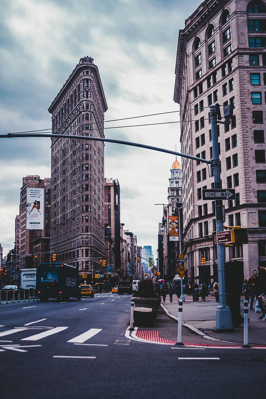 Flatiron building, building exterior, architecture, built structure HD wallpaper