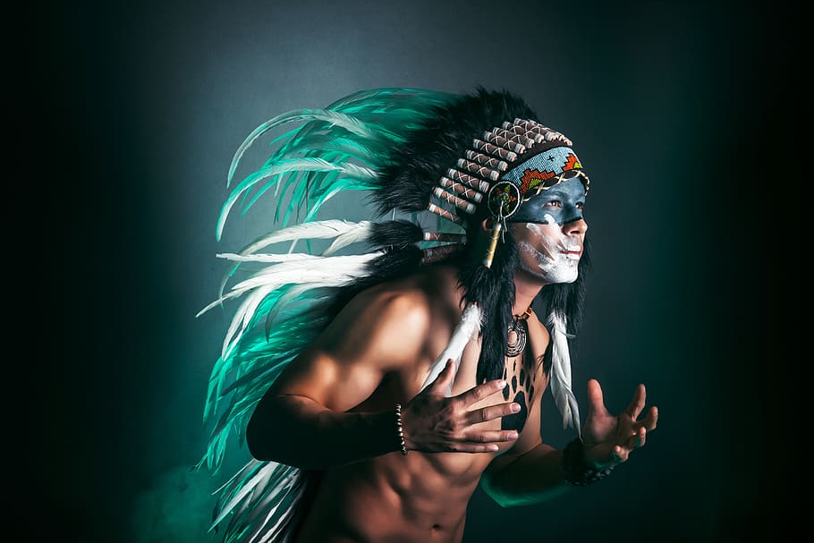 Native American Chief Photography, dark, face paint, feathers, HD wallpaper