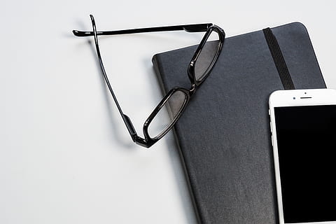 black, white, glasses, iphone, background, wallpaper, white background HD wallpaper