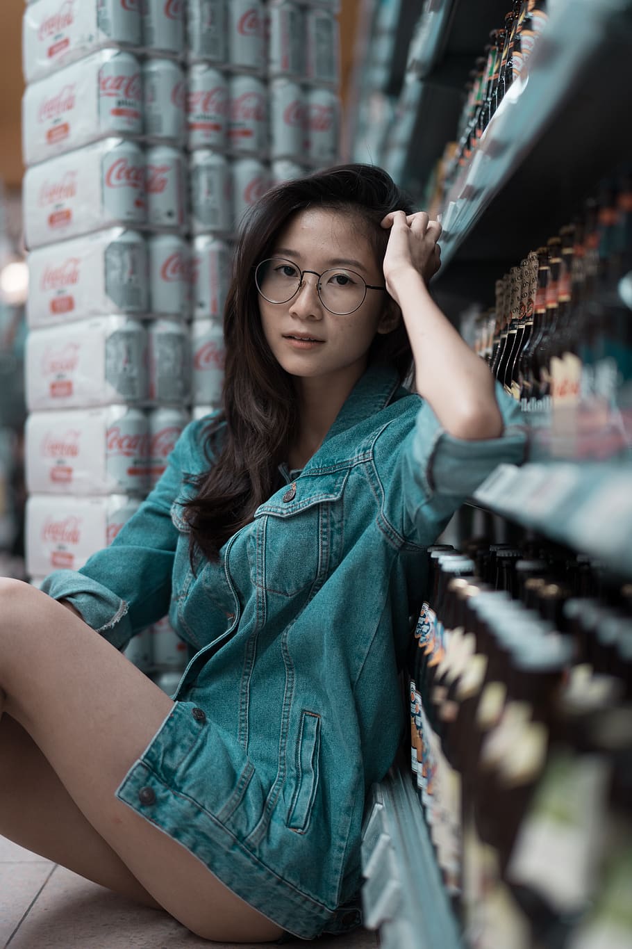 girl, real people, one person, lifestyles, portrait, three quarter length HD wallpaper