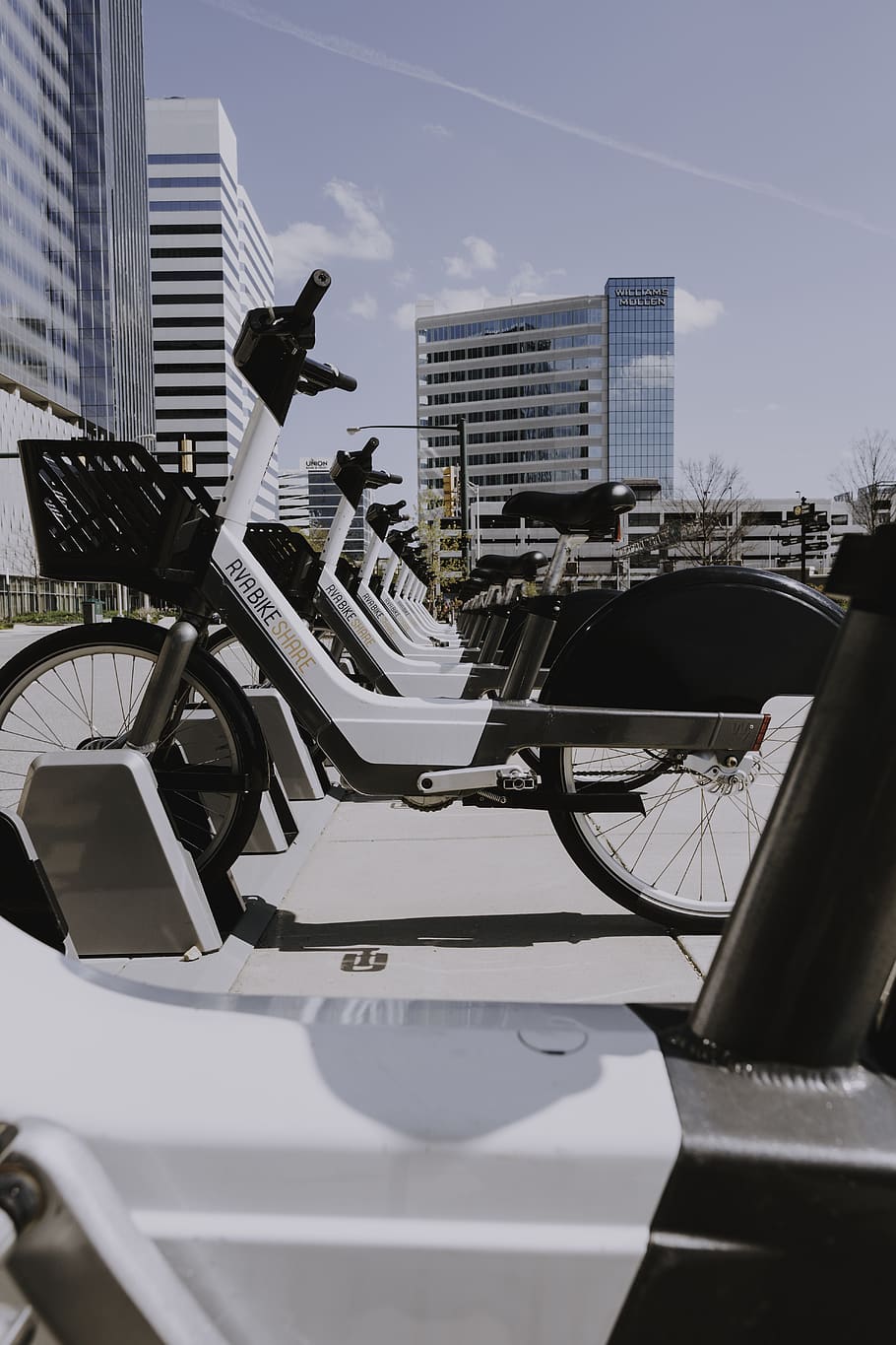 white bicycle, architecture, building exterior, built structure HD wallpaper