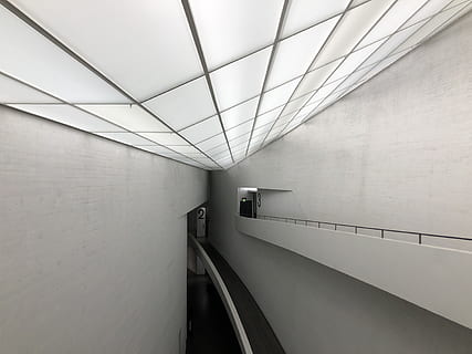 white hallway, banister, handrail, helsinki, corridor, mannerheiminaukio HD wallpaper