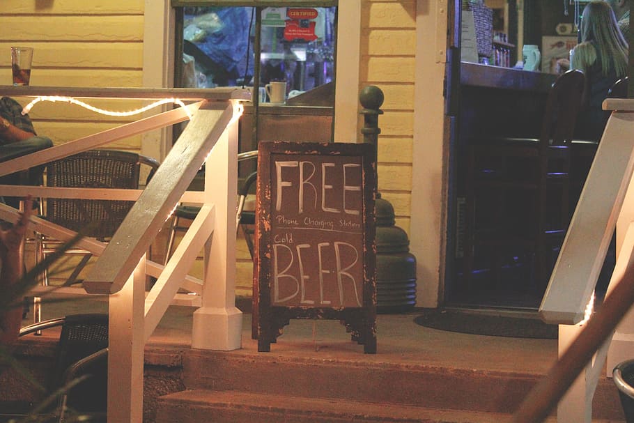 beer, sign, bar, typography, chalk, stairs, door, winndow, wood HD wallpaper