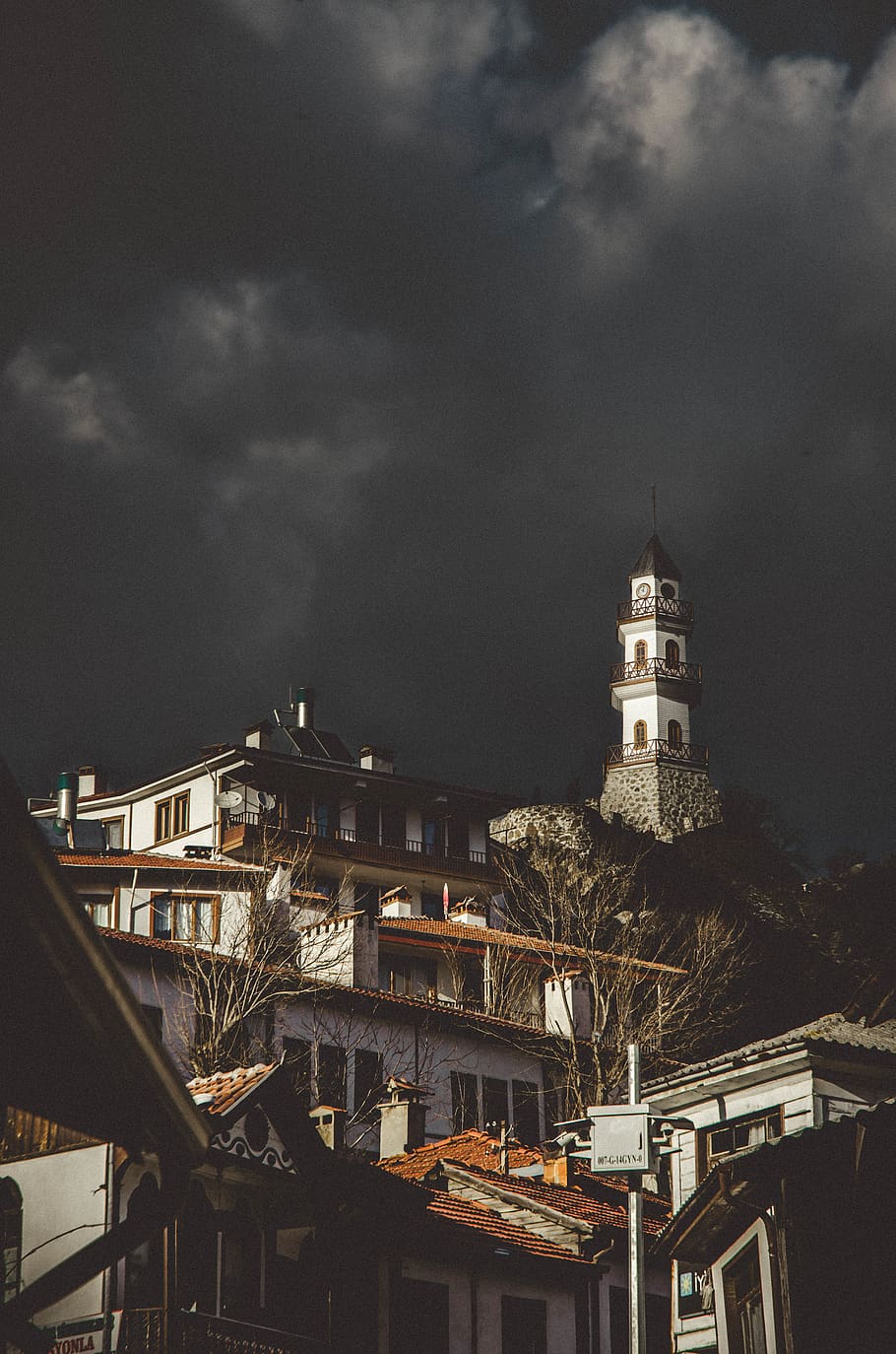 White and Gray Building under Dark Clouds, architecture, built structure HD wallpaper