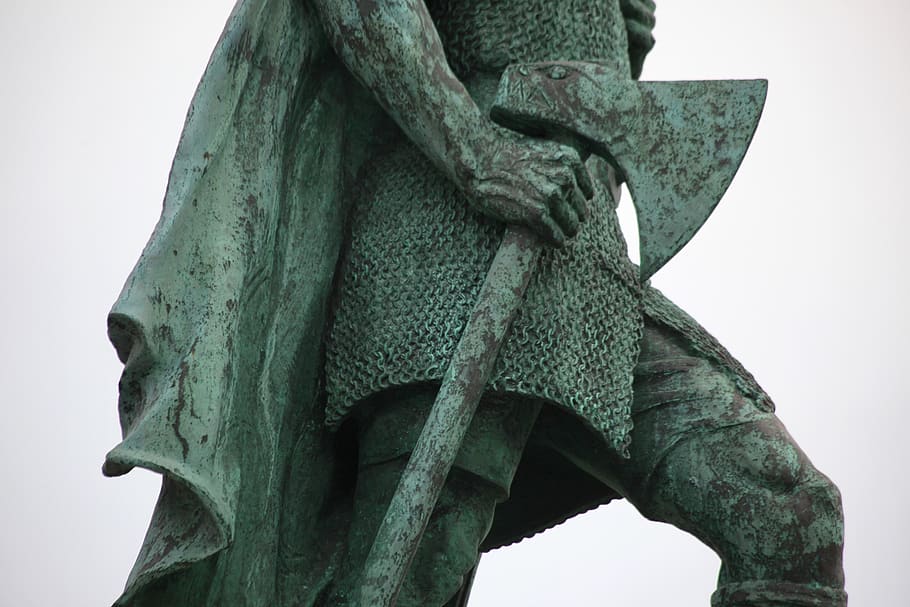 statue, axe, viking, craft, work, logger, craftsmen, sculpture HD wallpaper