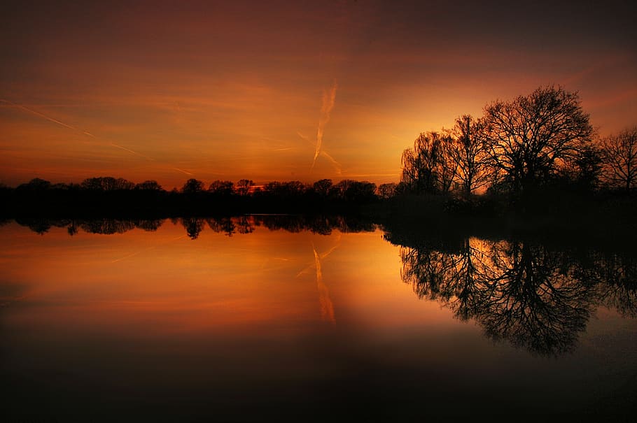 Body of Water, backlit, beautiful, clouds, dawn, dramatic, evening HD wallpaper