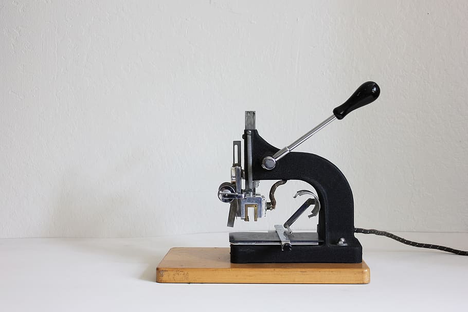 black metal tool on white surface, screwdriver, vintage, stationery HD wallpaper