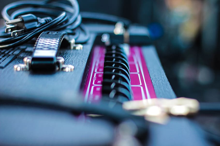 Selective Focus Photography of Amplifier, audio, close-up, connection HD wallpaper