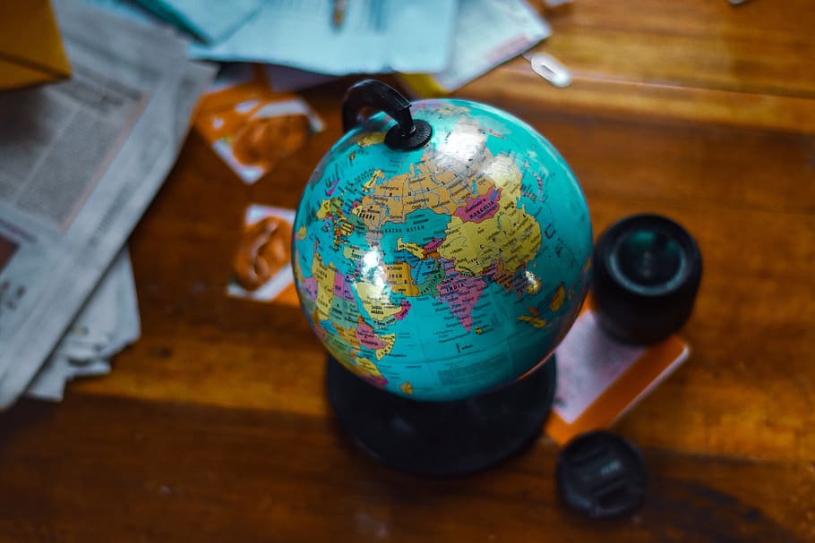 india, payyanur, table, indoors, globe - man made object, wood - material HD wallpaper