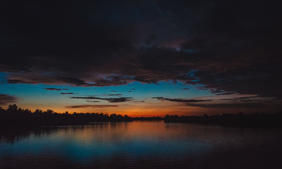Lake During Golden Hour, backlit, dawn, dramatic, indonesia, nature HD wallpaper
