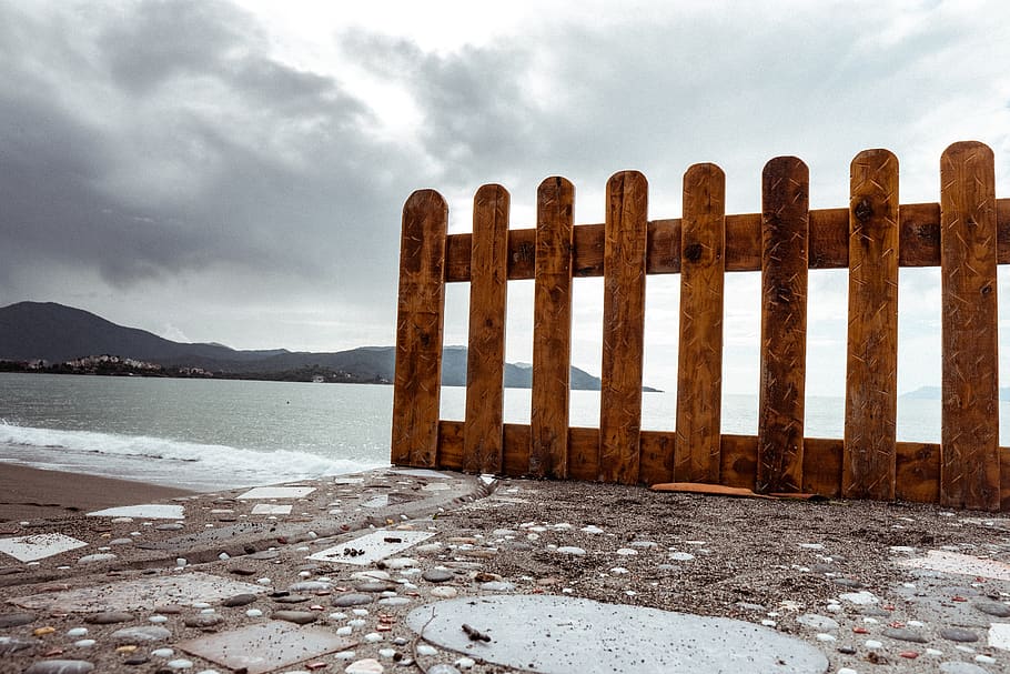 fence, gate, picket, sea, winter, wood, seaside, autumn, outdoors HD wallpaper