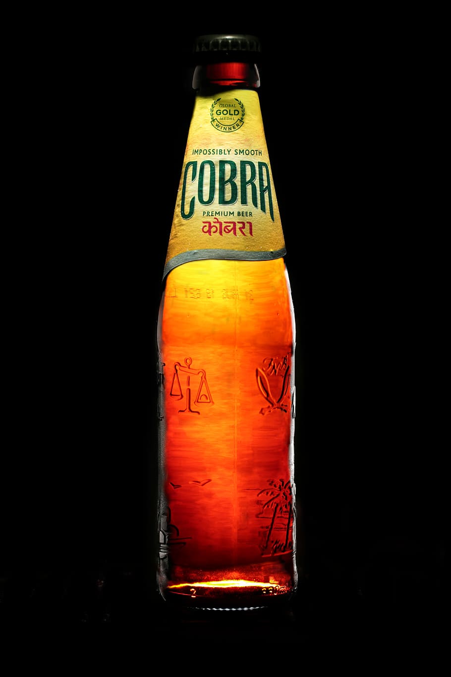 bottle, beer, booze, drinking, cobra, black background, studio shot