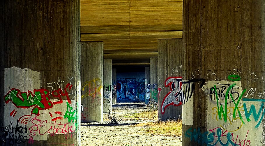 bridge piers, underpass, graffiti, neglected, architecture HD wallpaper
