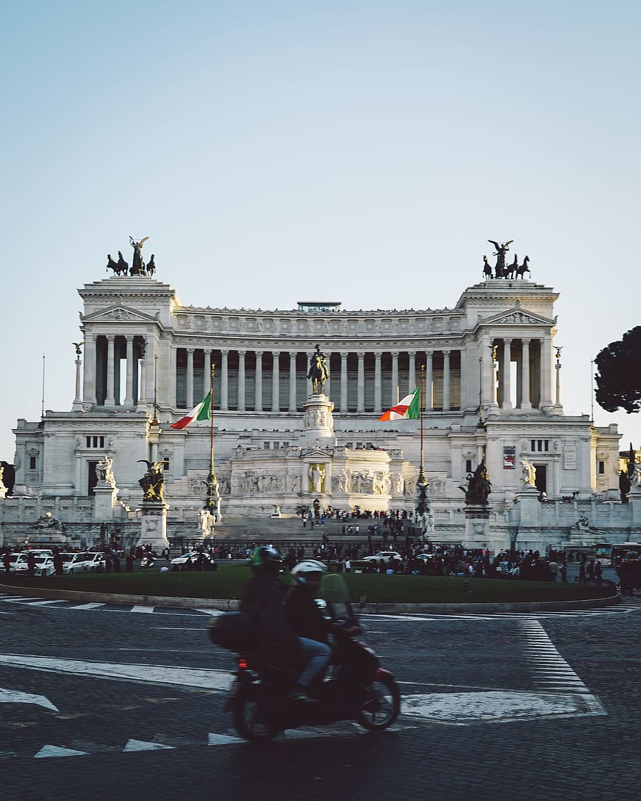 Person Riding On Motorcycle, architecture, building, Capitol HD wallpaper