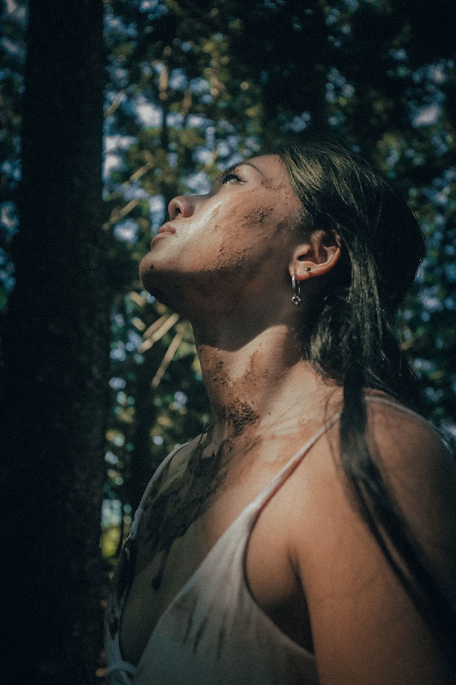 mud, life, searching, portrait, nature, hope, woman, human HD wallpaper