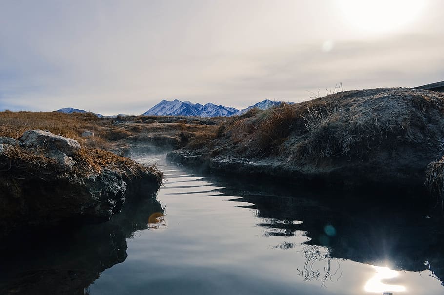 river, creek, sunlight, sun ray, sierra mountains, mountain range, HD wallpaper