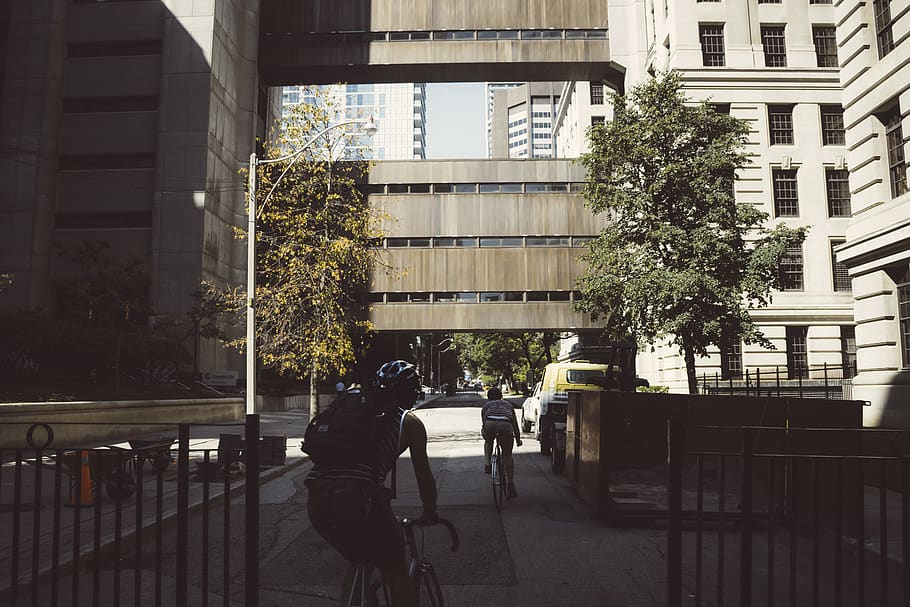 canada, toronto, bridge, downtown, city, building, bikers, architechture HD wallpaper