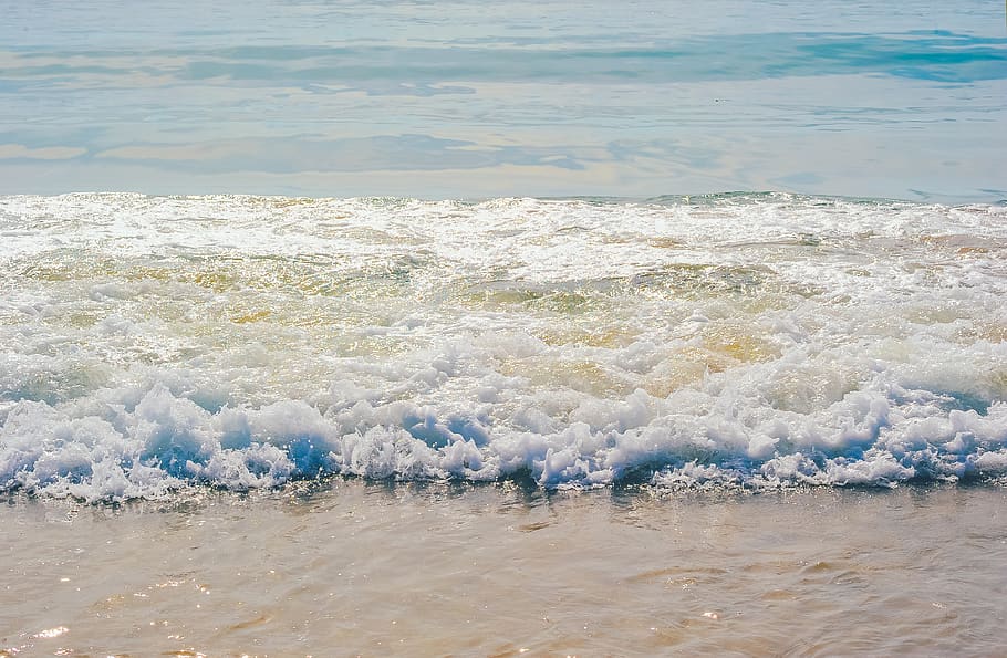 Body of Water Under White Clouds and Blue Sky, beach, daytime HD wallpaper