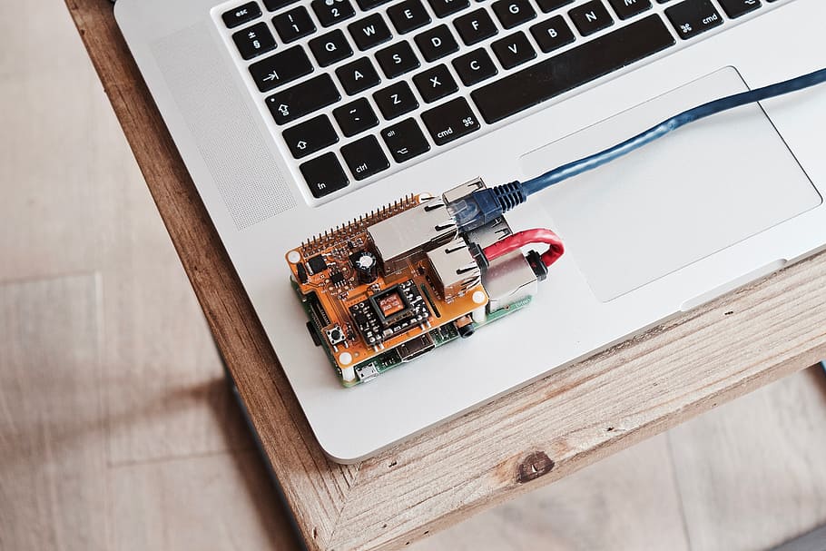 brown circuit board on laptop, computer, tech, technology, mac HD wallpaper