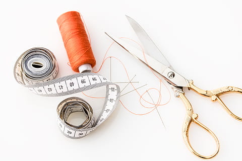 Gold and Silver Scissor, fabric scissors, needle, needles, sewing HD wallpaper