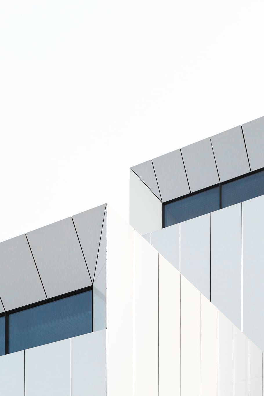 white wooden 3-layer shelf, architecture, built structure, building exterior HD wallpaper