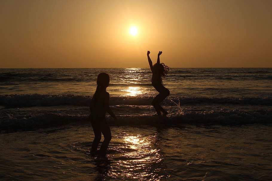 children, sunset, water, sea, sky, beach, horizon over water HD wallpaper