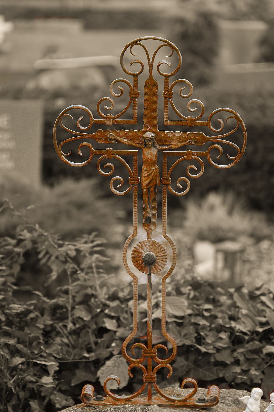 cross, cemetery, death, grave, mourning, tomb, funeral, memorial, HD wallpaper