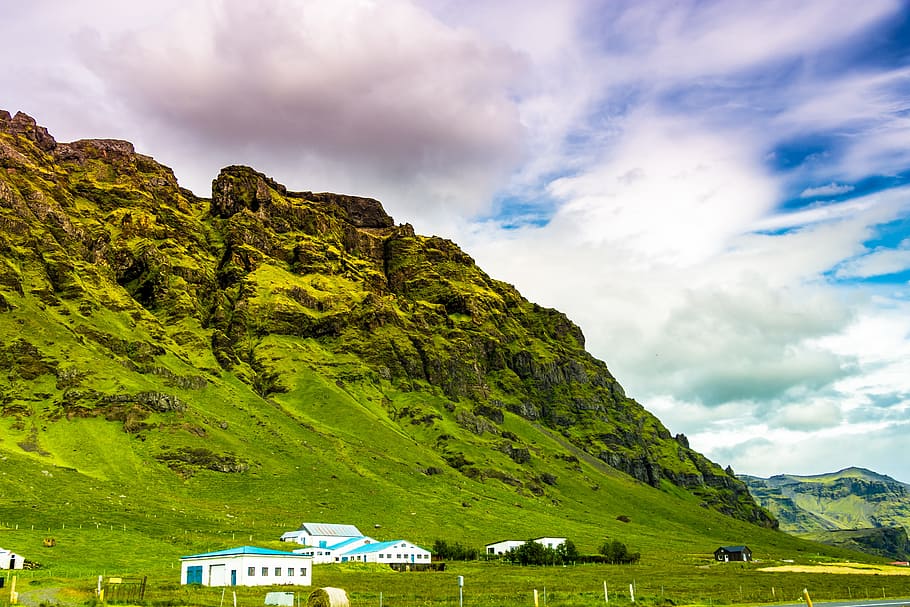 White House Near Mountain, beautiful view, clouds, cloudy, countryside HD wallpaper
