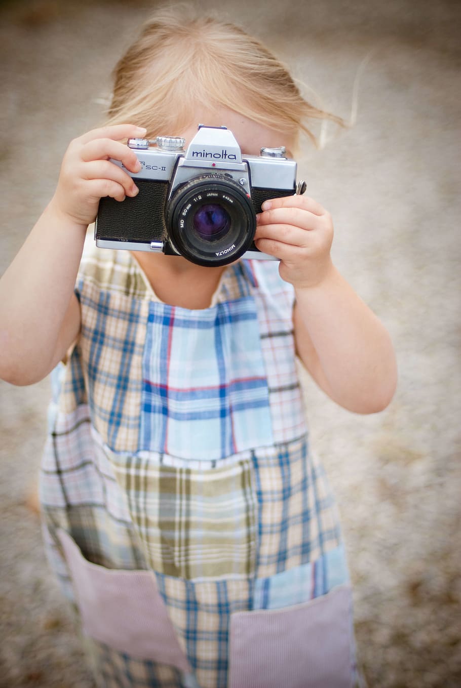 Toddler's Taking Photo, adolescence, blur, camera, child, daylight HD wallpaper