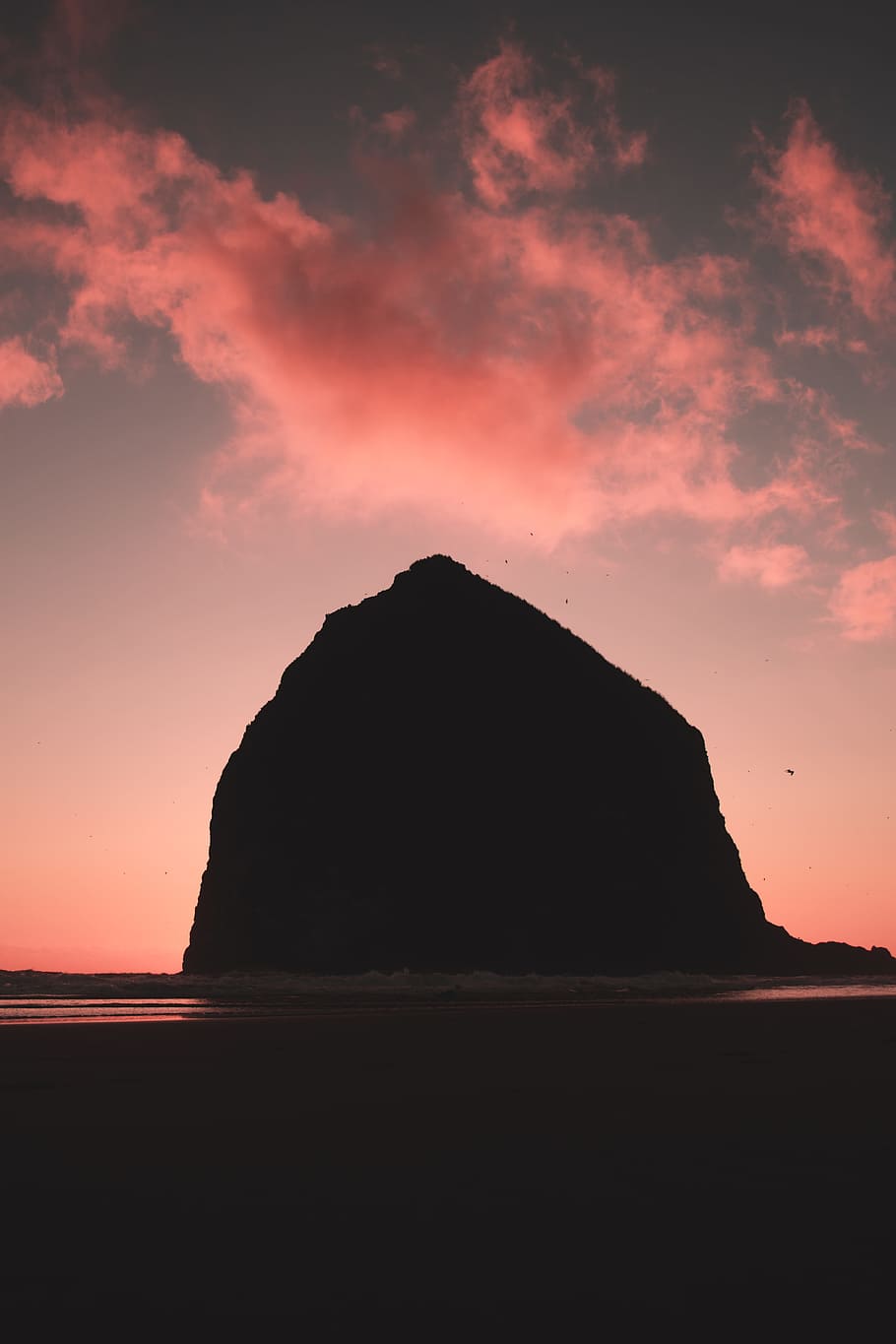 rock mountain surrounded by body of water, sky, cloudscape, sunset HD wallpaper