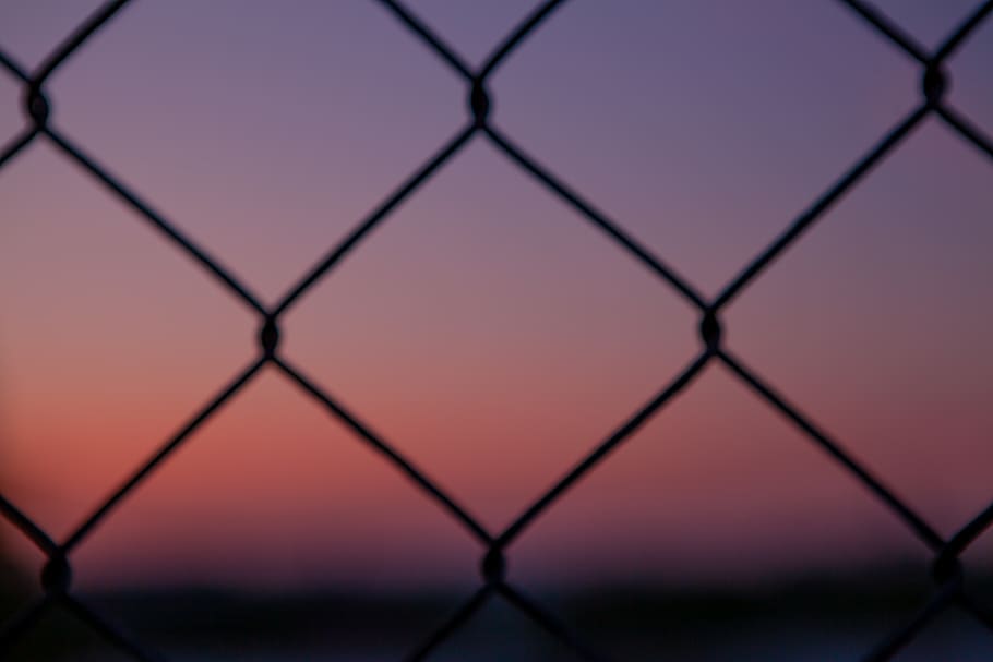 pattern, fence, lamp, light, blue hour, sunset, blur, twilight, HD wallpaper