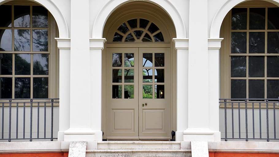 Closed Gray Wooden Door, arch, architectural design, architecture HD wallpaper