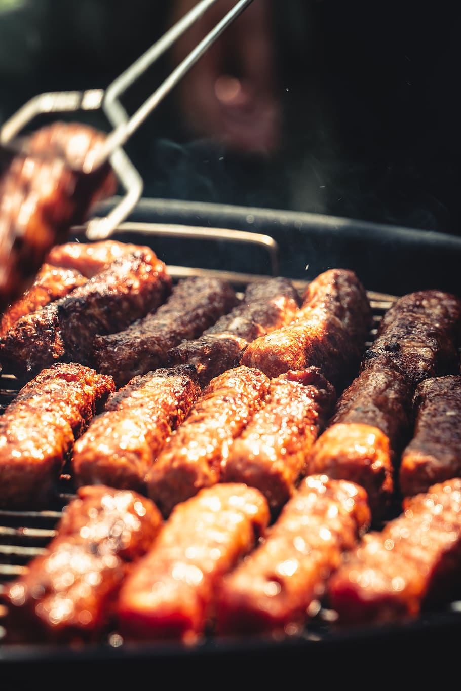 grilled sausages, food, food and drink, freshness, meat, selective focus HD wallpaper