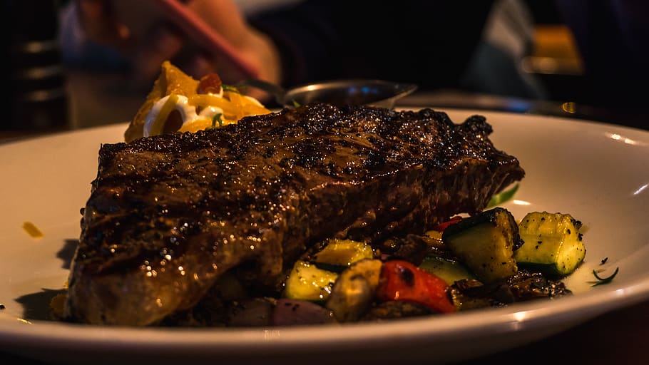 steak, meat, restaurant, dining, meal, food, delicious, tasty HD wallpaper