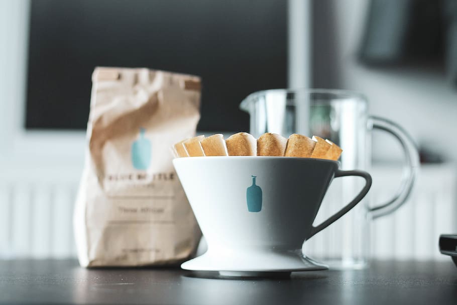 white ceramic mug on table, food and drink, indoors, cup, still life HD wallpaper